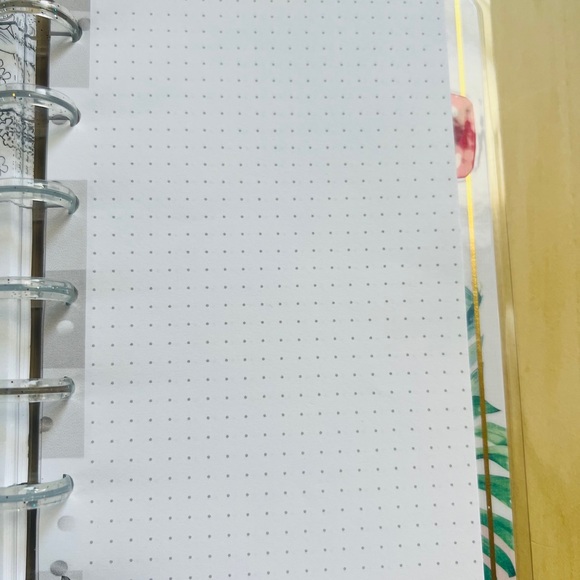 Happy planner mini size tropical girl be authentic pineapple weekly layout - Picture 3 of 6